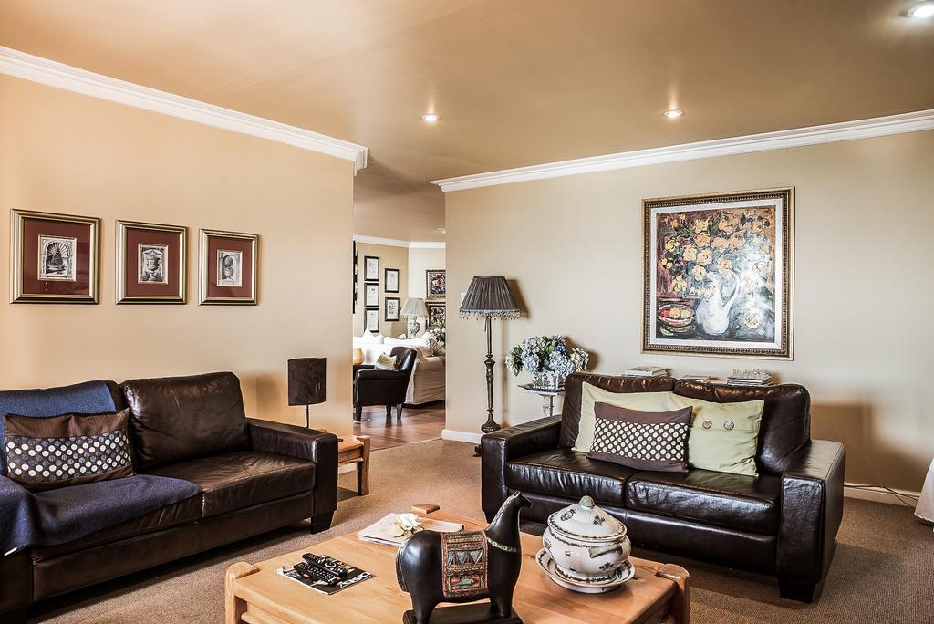 Highview Lodge Mossel Bay Dış mekan fotoğraf